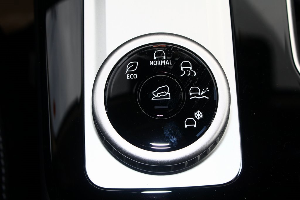 New 2026 Mitsubishi Outlander ES image 20