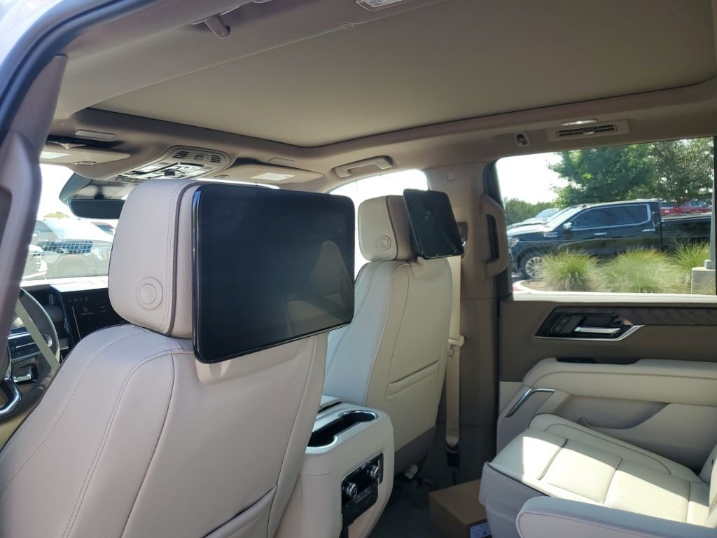 New 2026 GMC Yukon Denali image 18