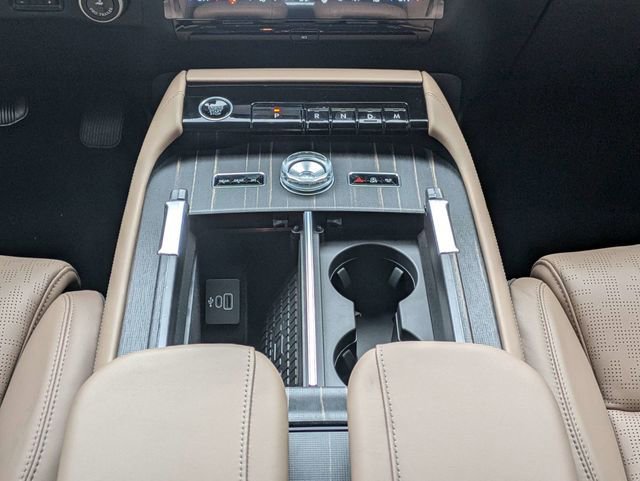 New 2026 Lincoln Navigator Black Label image 17