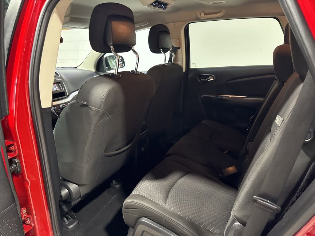 Used 2016 Dodge Journey SE w/ Flexible Seating Group FWD image 27