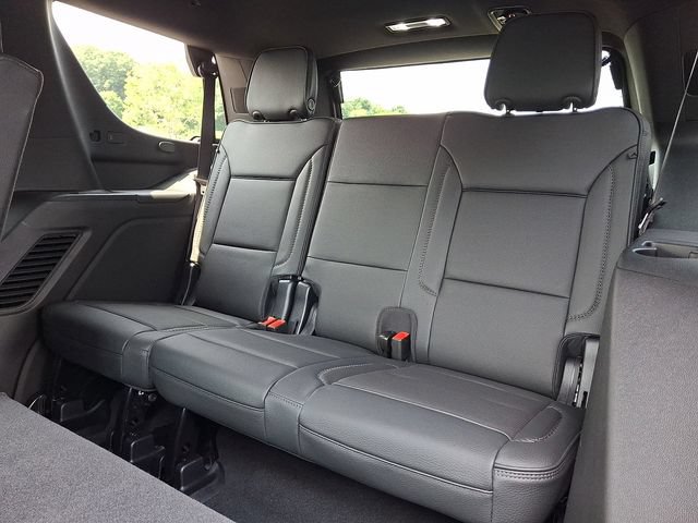 Used 2025 GMC Yukon Denali w/ LPO, Get Active Package AWD/4WD image 20