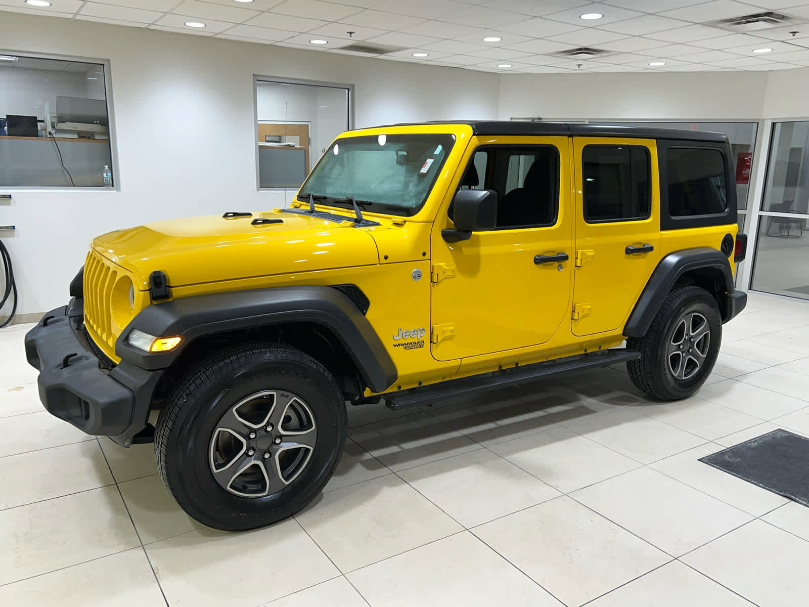 Used 2018 Jeep Wrangler Unlimited Sport S image 6
