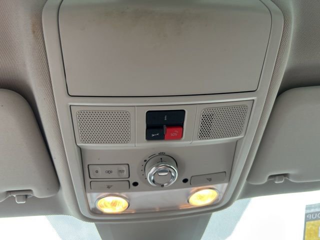 Used 2020 Volkswagen Passat 2.0T SEL image 23