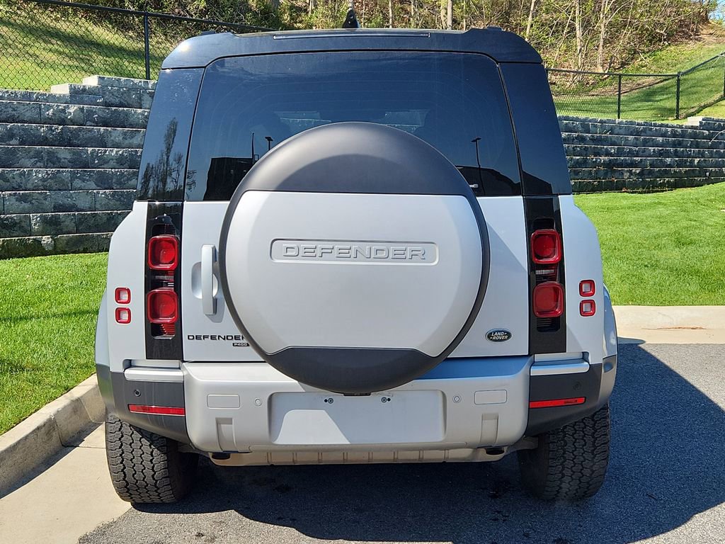 Used 2021 Land Rover Defender 110 SE image 7
