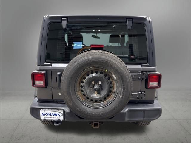 Used 2020 Jeep Wrangler Sport AWD/4WD image 3