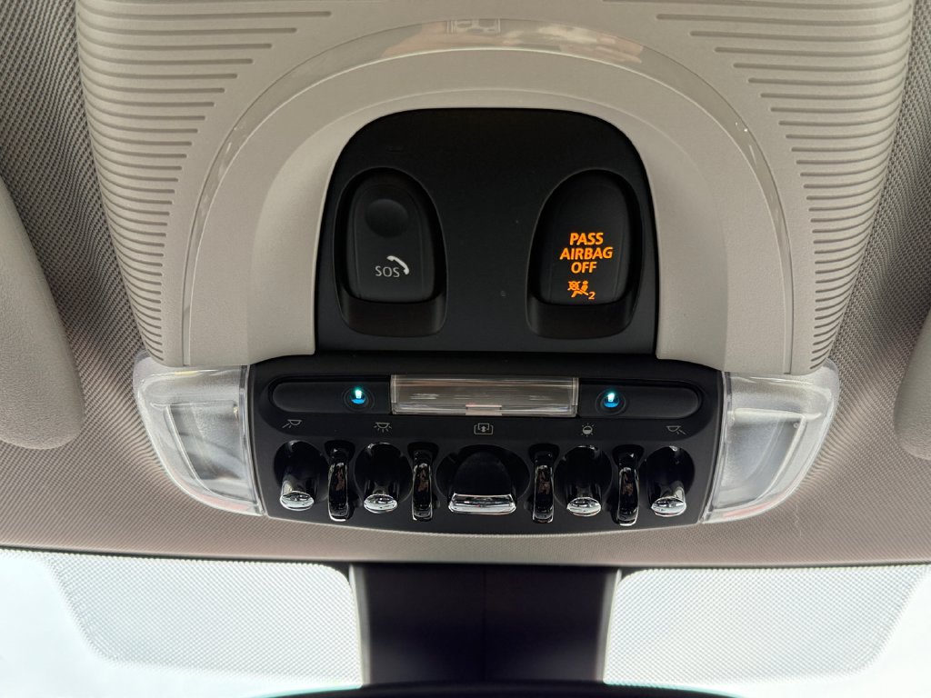 Used 2023 MINI Cooper S FWD image 18