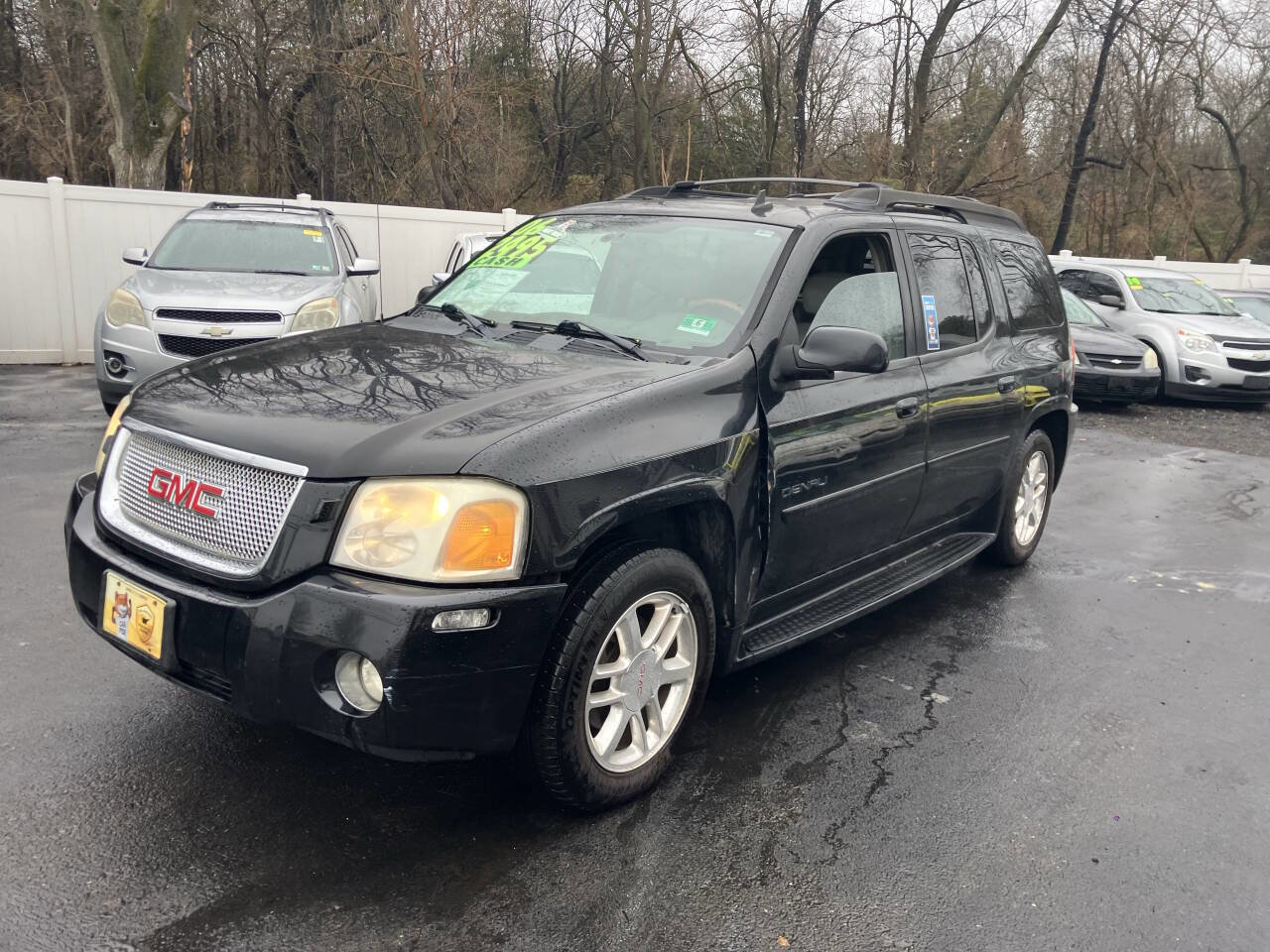Used 2006 GMC Envoy XL Denali image 3