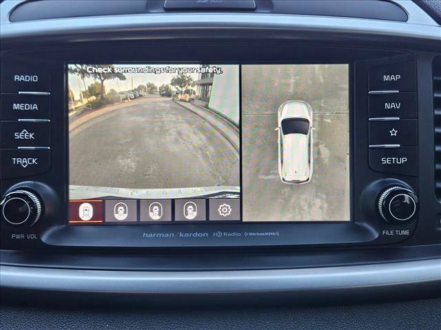 Used 2019 Kia Sorento SX image 15