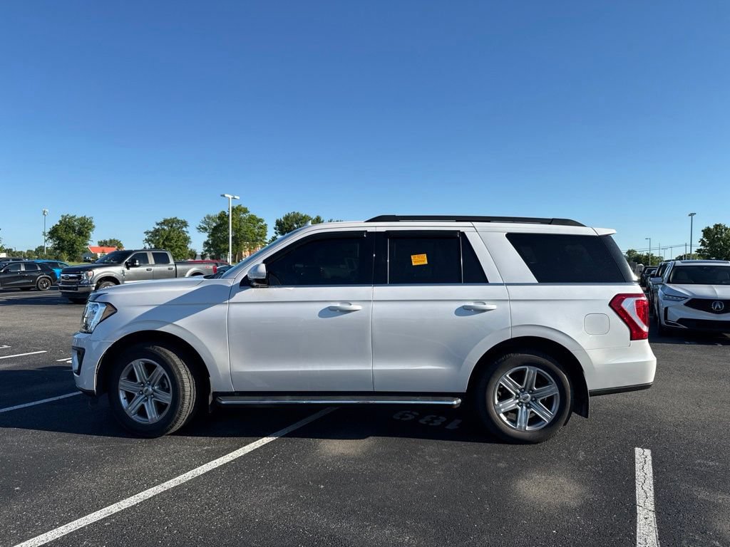 Used 2019 Ford Expedition XLT w/ Equipment Group 202A AWD/4WD image 7