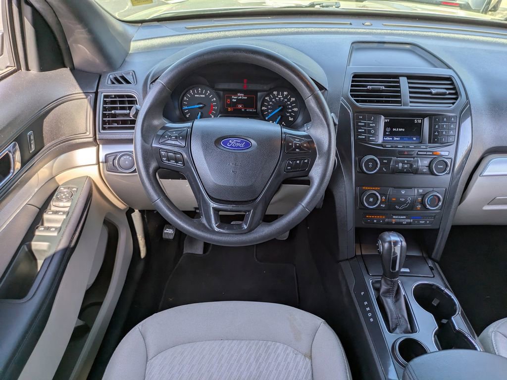 Used 2019 Ford Explorer Base image 18
