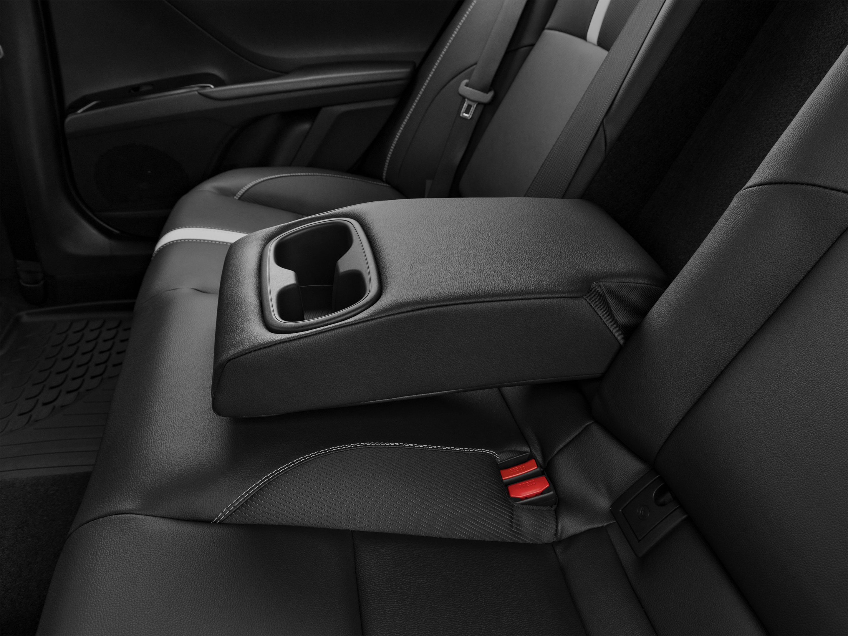 New 2026 Toyota Camry XSE FWD image 31