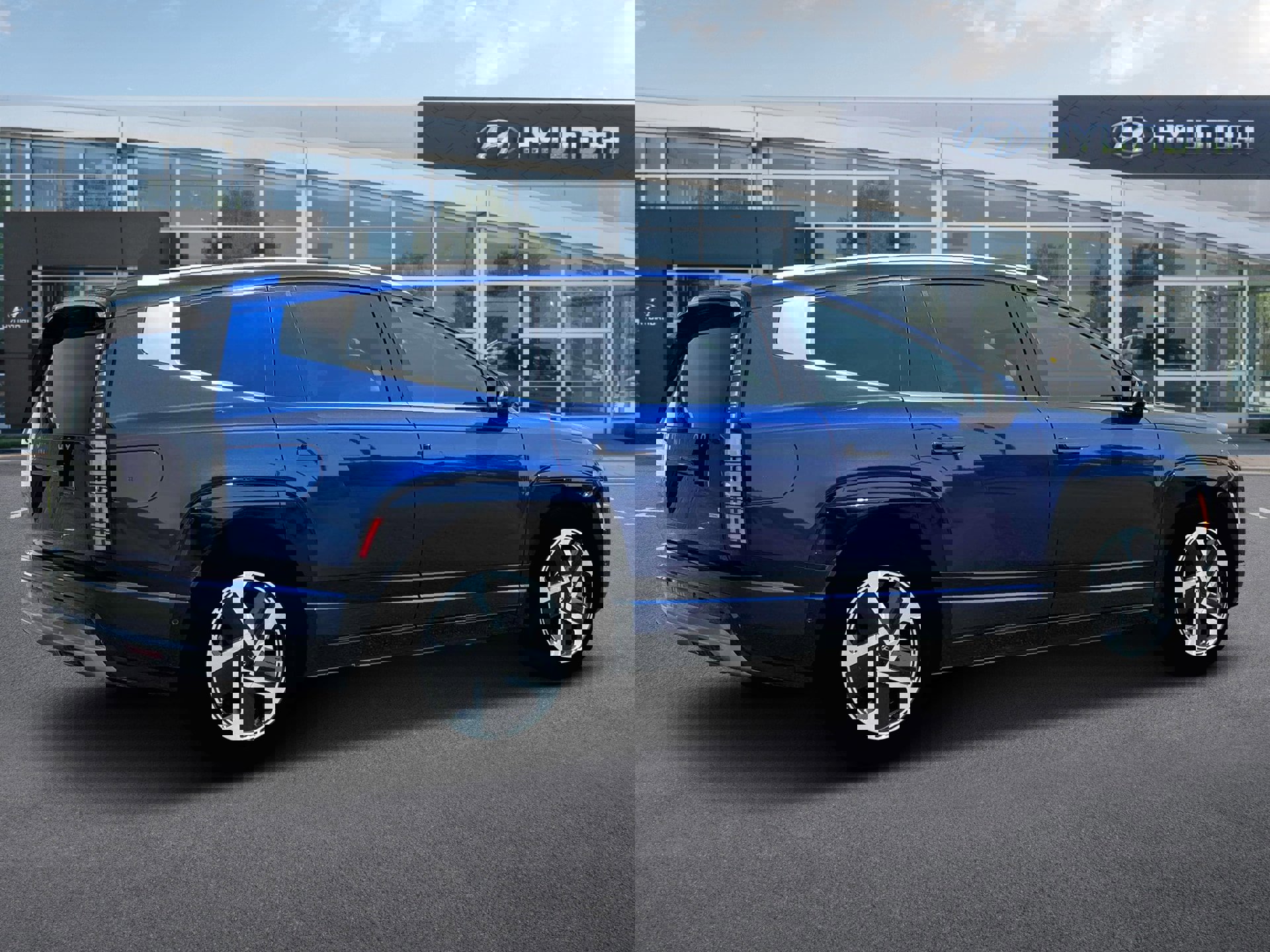 New 2026 Hyundai Ioniq 9 Limited image 8