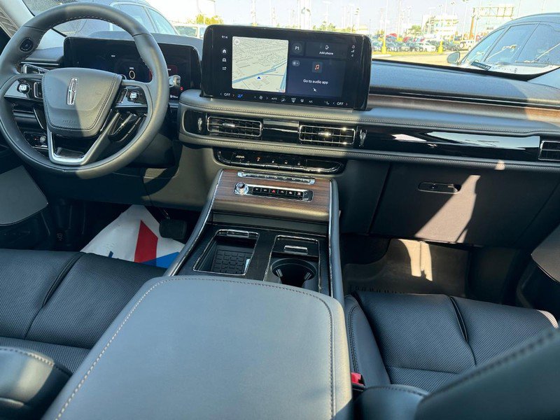 New 2025 Lincoln Aviator Reserve w/ Equipment Group 201A AWD/4WD image 15