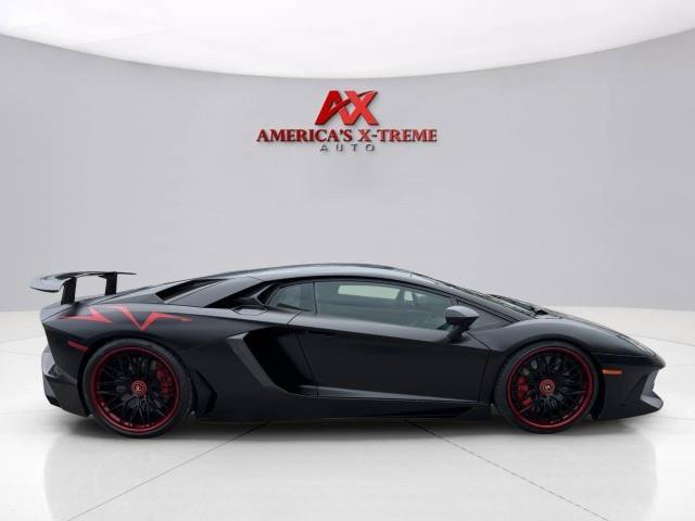 Used 2017 Lamborghini Aventador LP 750-4 Superveloce AWD/4WD image 8