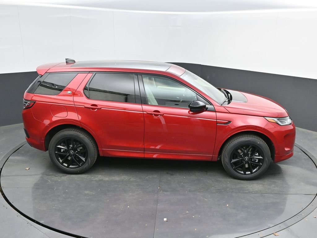 Used 2025 Land Rover Discovery Sport S image 34