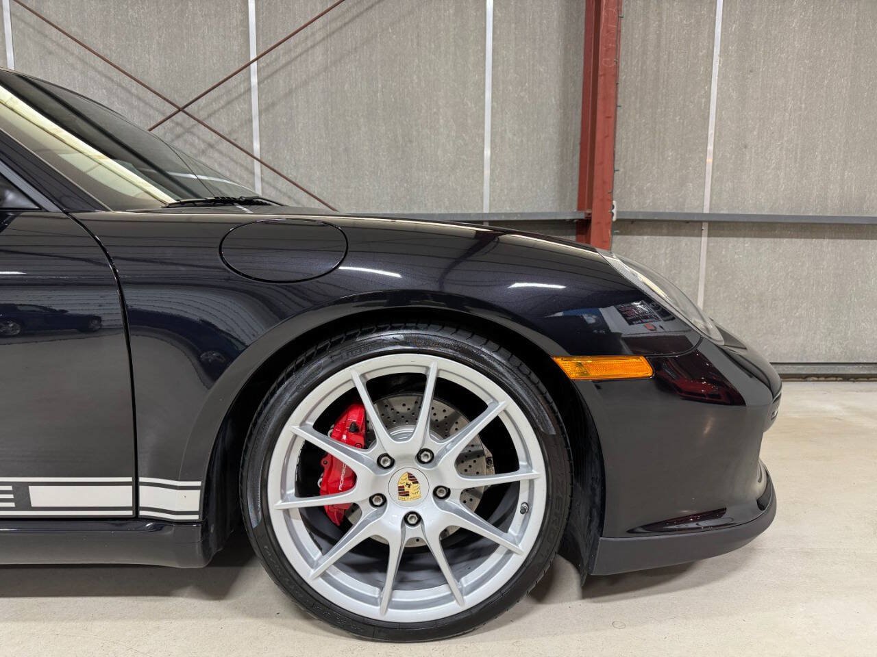 Used 2011 Porsche Boxster Spyder RWD image 39