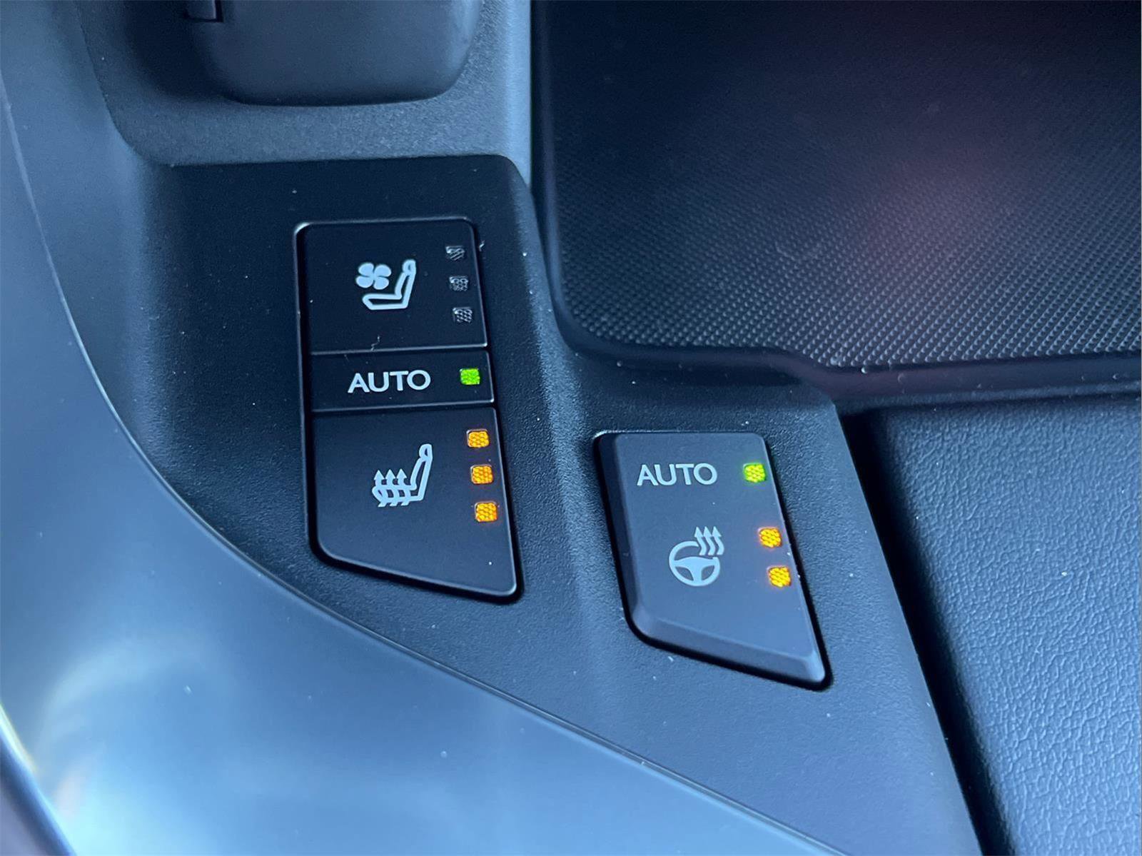 New 2026 Lexus LX 700h Luxury image 24