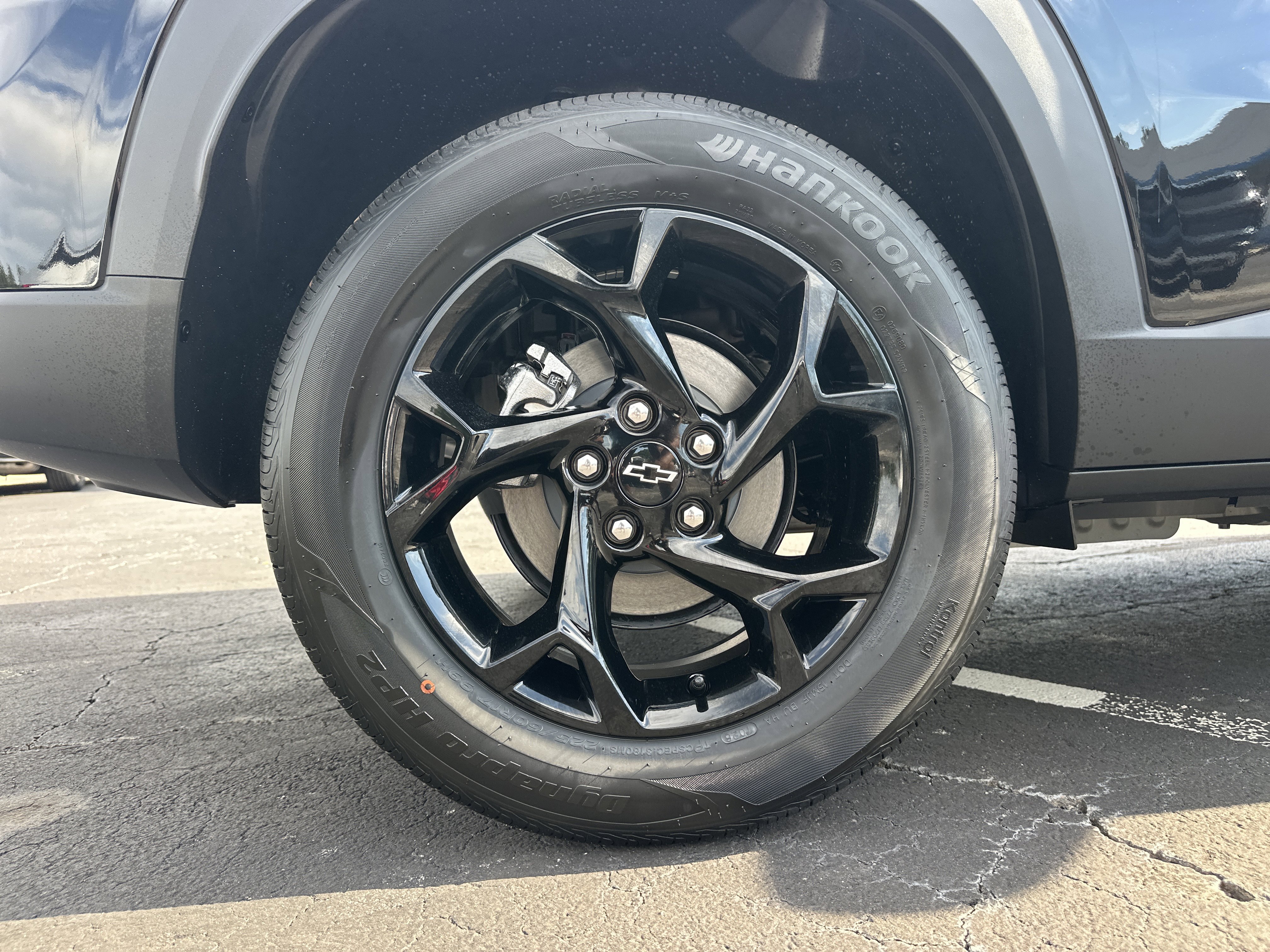 New 2026 Chevrolet Trax LT w/ Driver Confidence Package FWD image 19