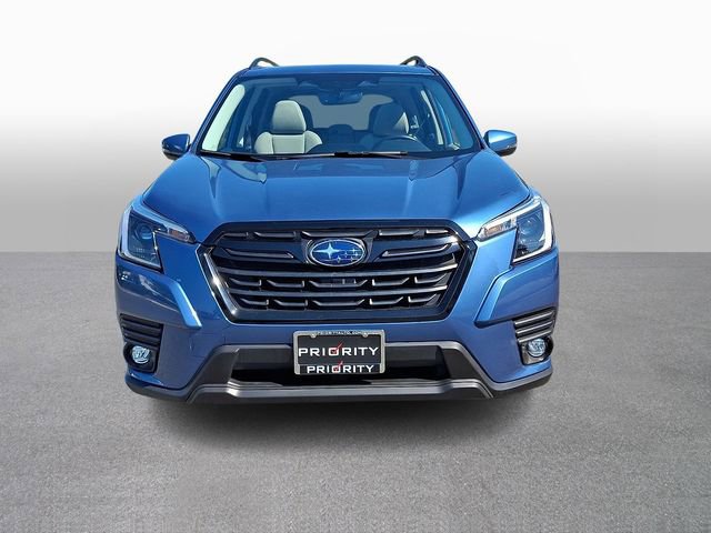Used 2024 Subaru Forester Limited AWD/4WD image 2