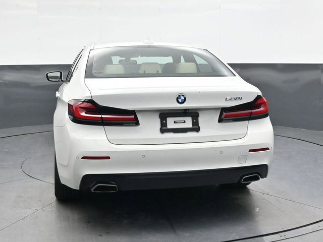 Used 2023 BMW 530i w/ Convenience Package image 5