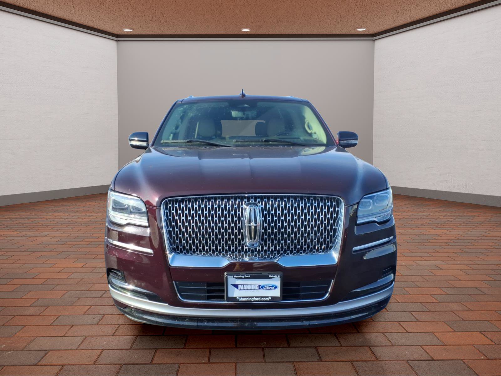 Used 2023 Lincoln Navigator Reserve AWD/4WD video 3
