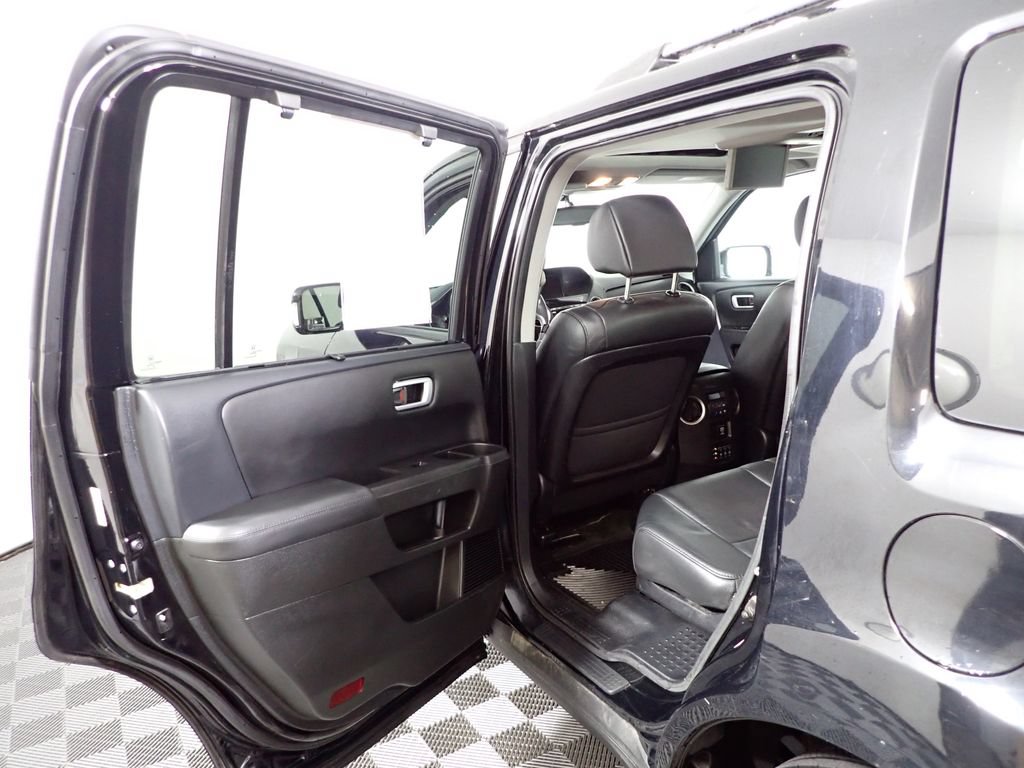 Used 2014 Honda Pilot Touring image 31