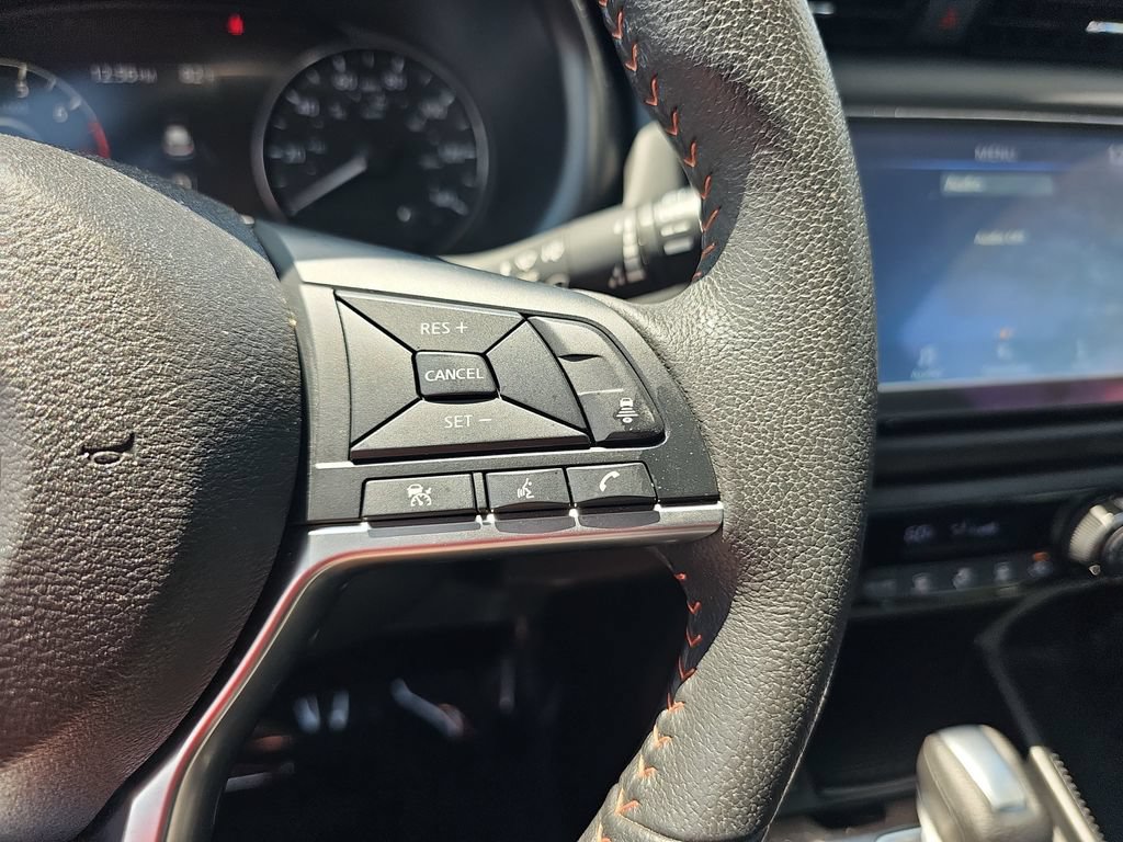 Used 2023 Nissan Kicks SR FWD image 18