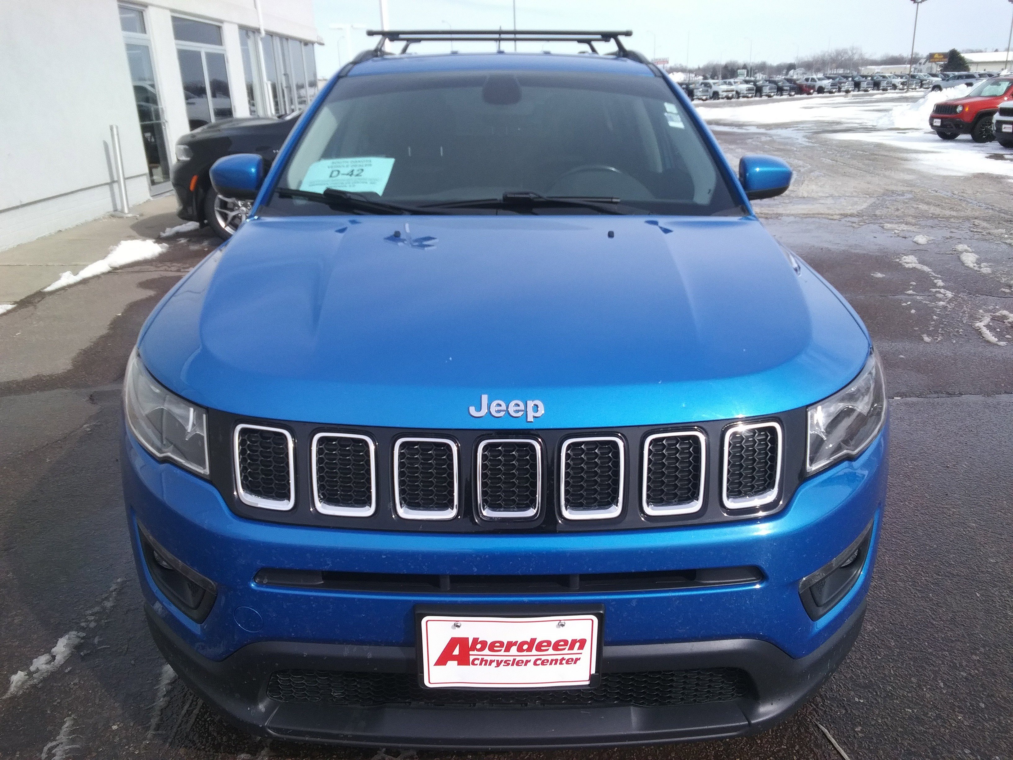 Used 2020 Jeep Compass Latitude image 3
