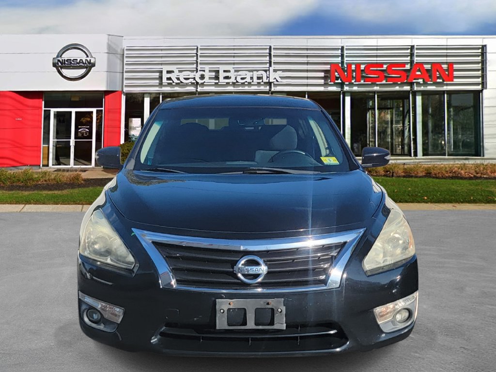 Used 2013 Nissan Altima 2.5 SV w/ 2.5SV Convenience Pkg FWD image 2