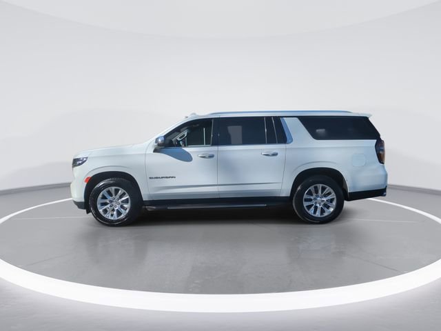 Used 2023 Chevrolet Suburban Premier image 5