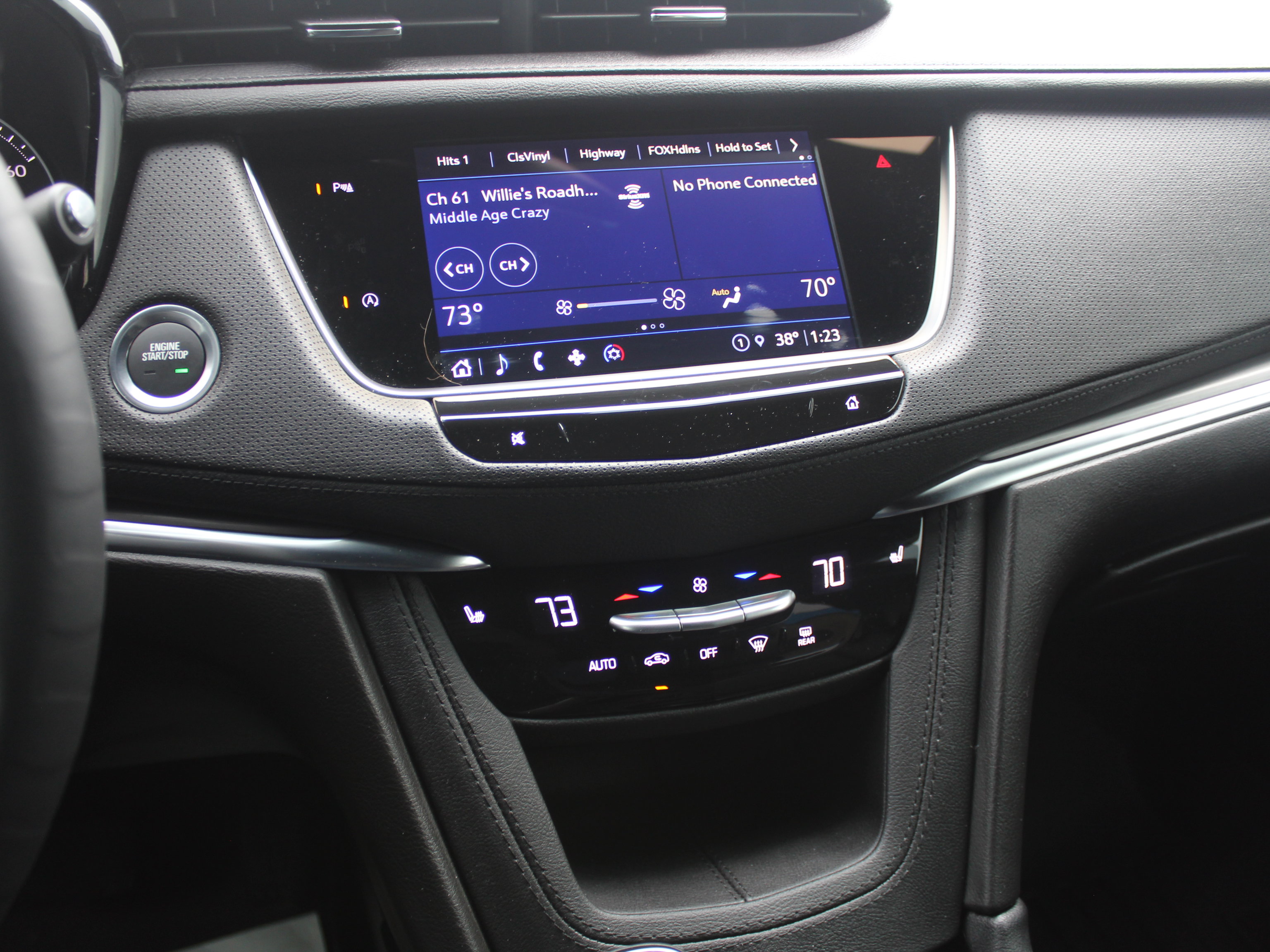 Used 2025 Cadillac XT5 Luxury image 15