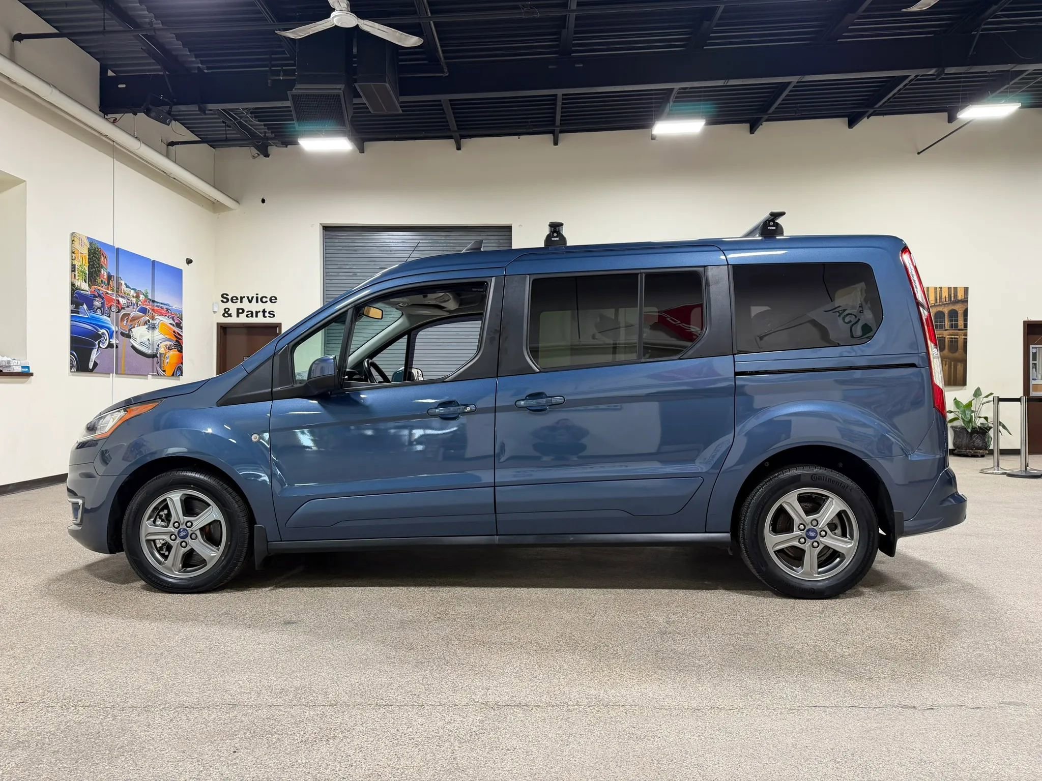 Used 2021 Ford Transit Connect Titanium w/ Trailer Tow Package FWD image 13
