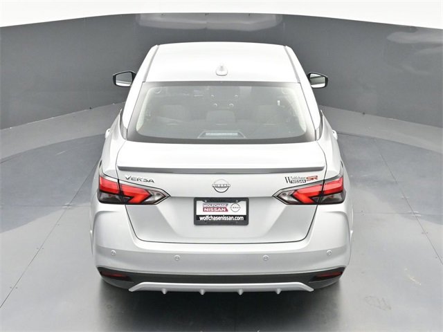 New 2025 Nissan Versa SR w/ Trunk Package image 32