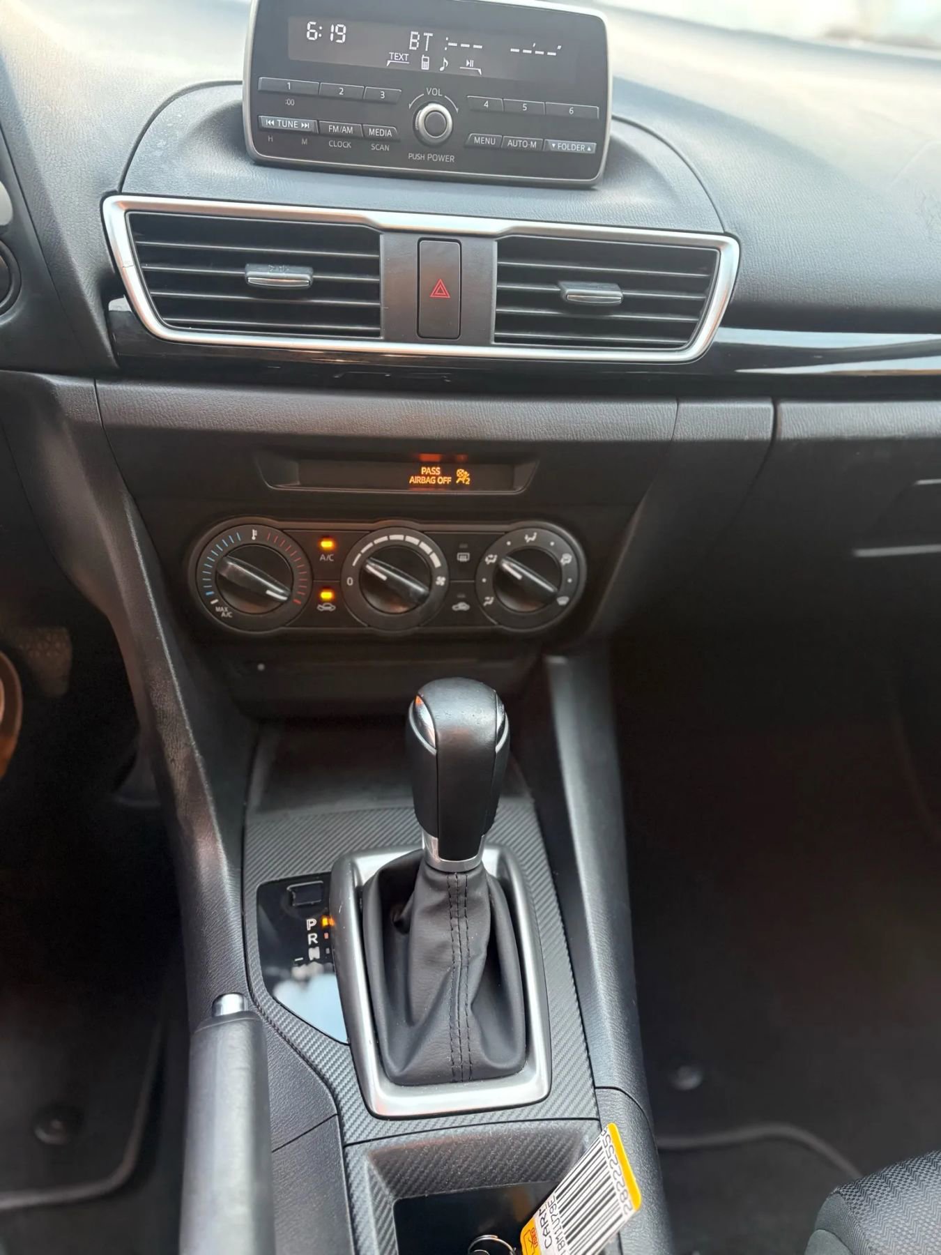 Used 2014 MAZDA MAZDA3 i Sport image 10