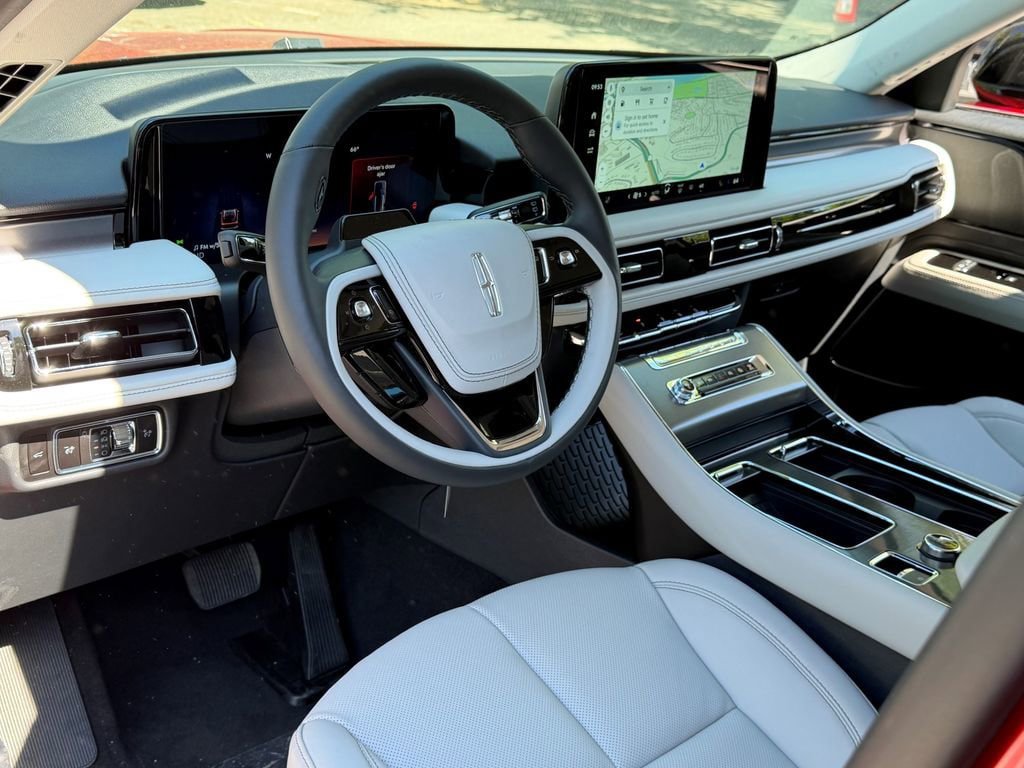 New 2026 Lincoln Aviator AWD image 20