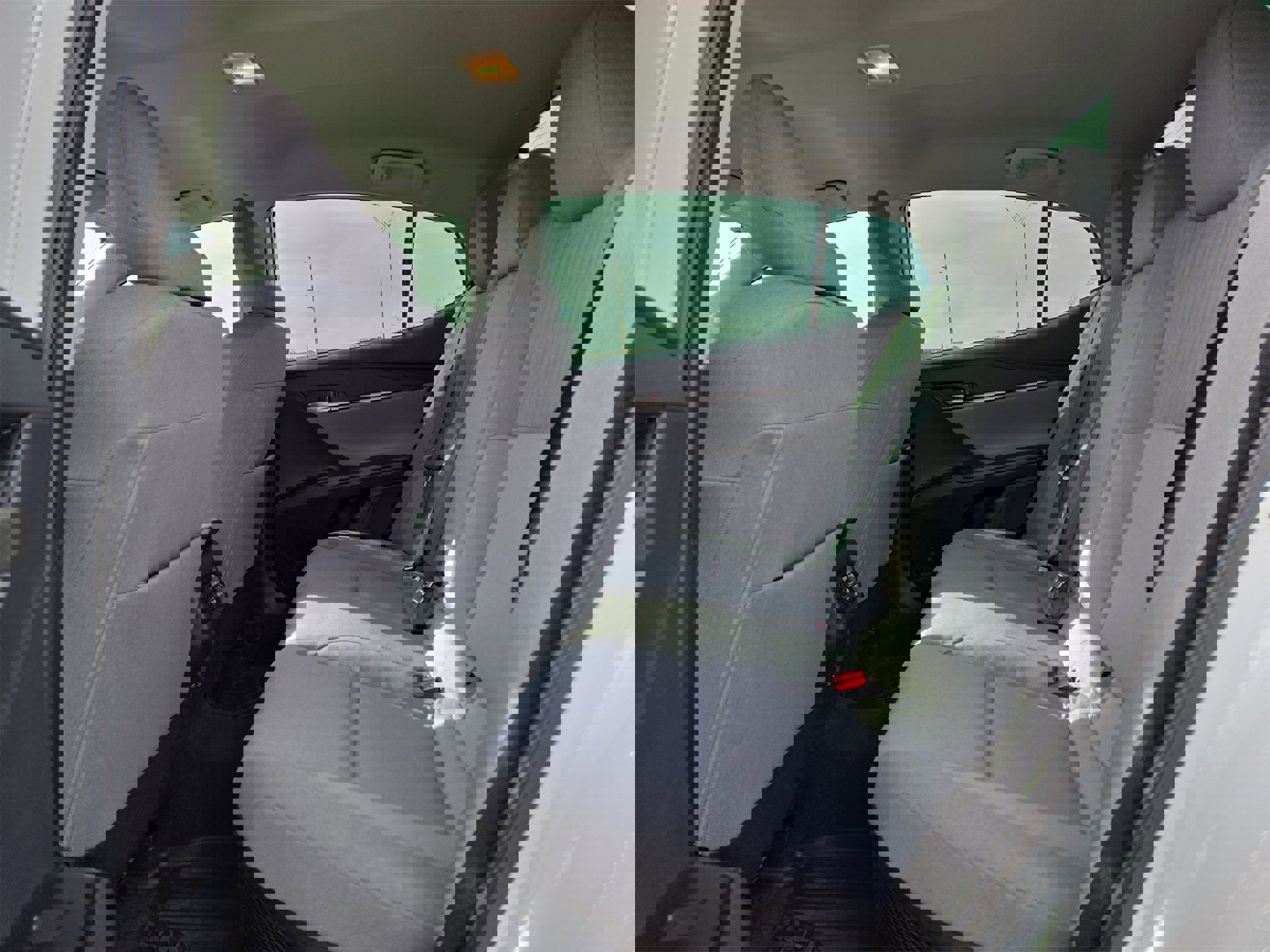 Used 2025 Toyota Camry LE image 13