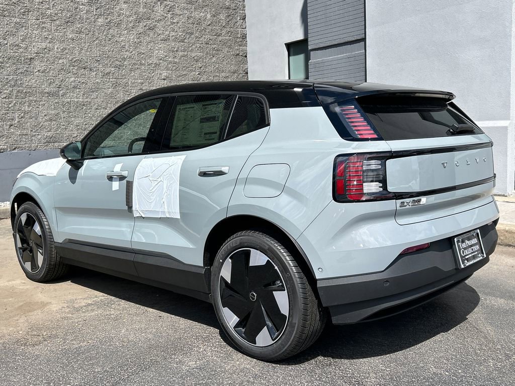 New 2026 Volvo EX30 Ultra w/ Climate Package image 4