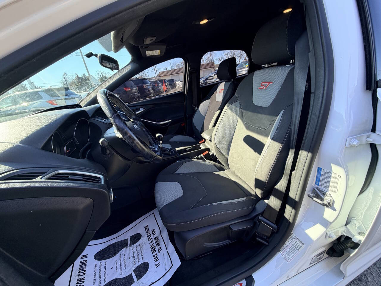 Used 2016 Ford Focus ST image 27