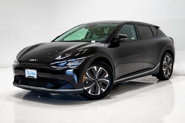 Used 2024 Kia EV6 Light