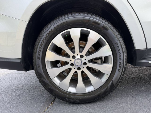 Used 2017 Mercedes-Benz GLS 450 4MATIC image 33