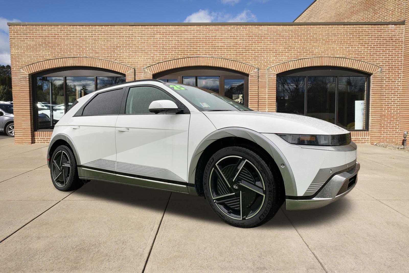 New 2025 Hyundai Ioniq 5 Limited image 1