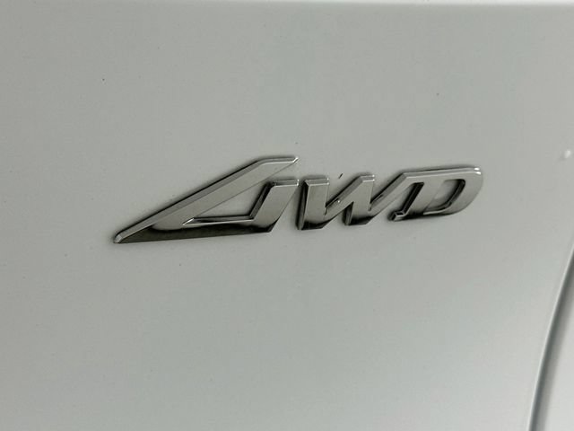 Certified 2024 Genesis GV70 2.5T w/ Advanced Package AWD/4WD image 30