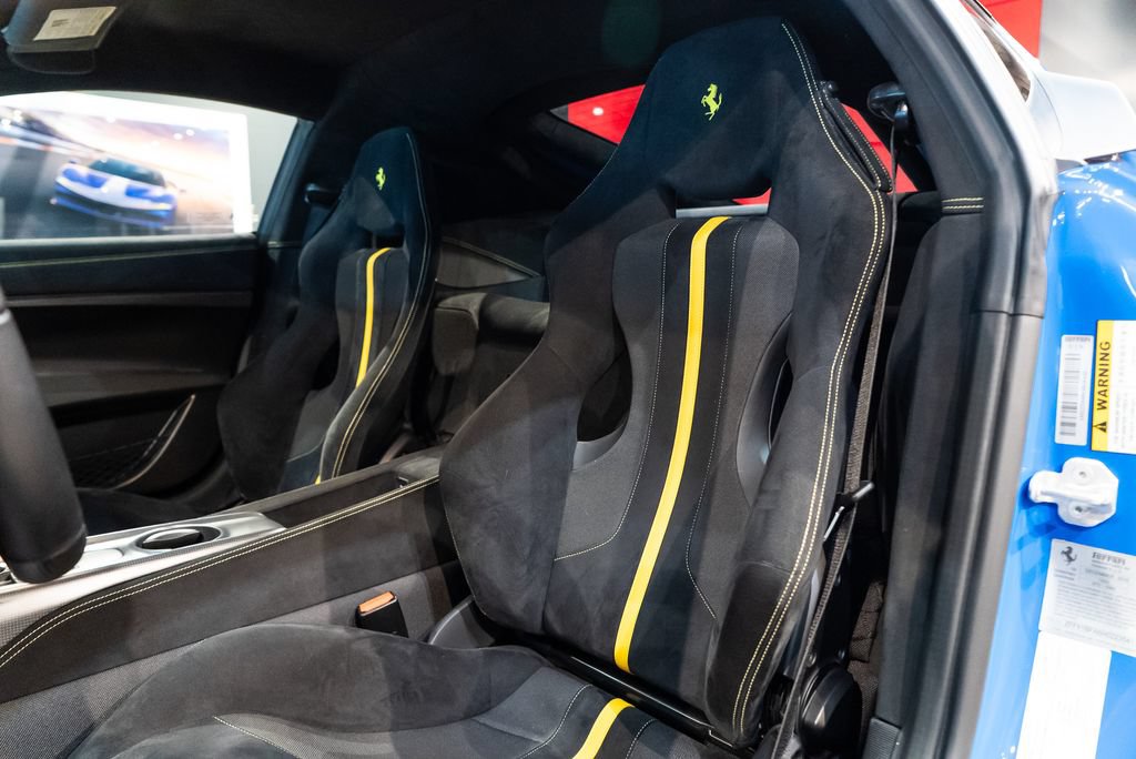 Certified 2017 Ferrari F12tdf RWD image 4