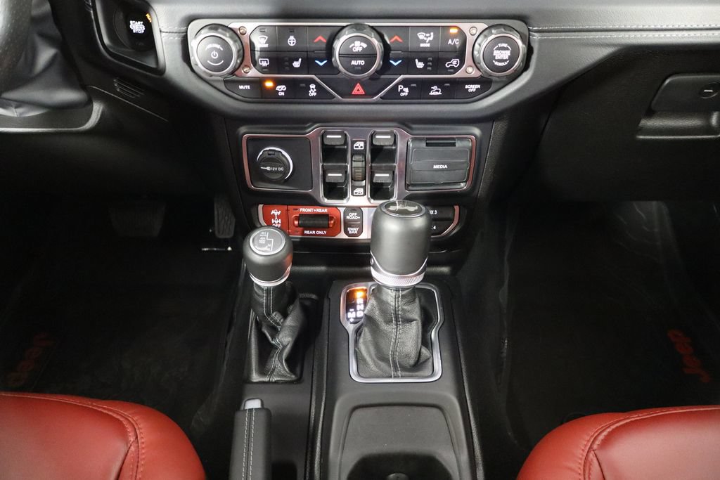 Used 2024 Jeep Wrangler Unlimited Rubicon 392 AWD/4WD image 27