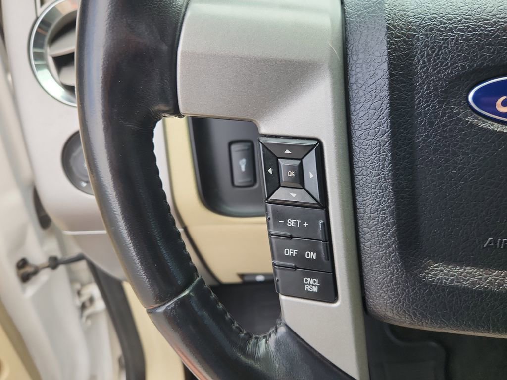 Used 2016 Ford Expedition EL Limited image 24