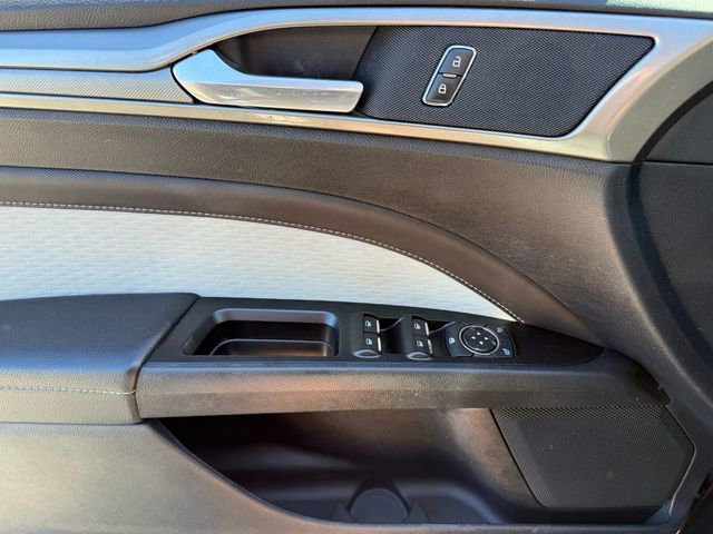 Used 2019 Ford Fusion SE w/ Equipment Group 151A image 33
