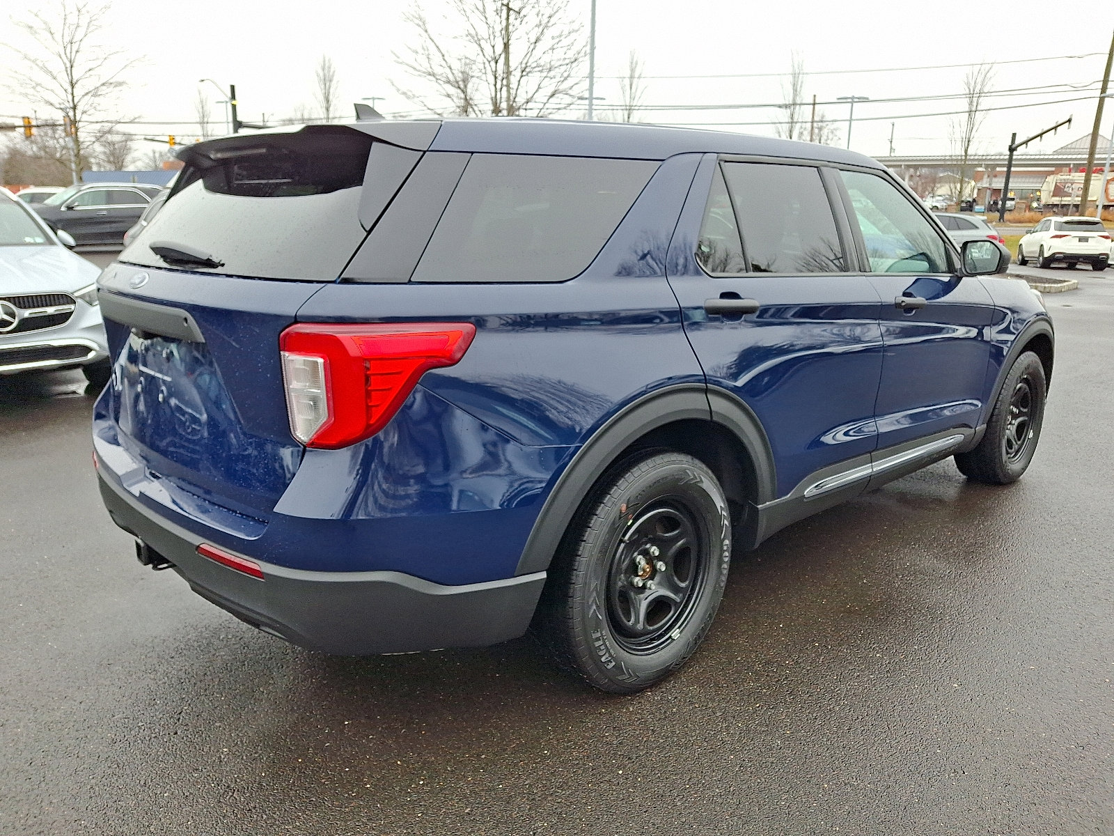 Used 2023 Ford Explorer 4WD Police Interceptor w/ Ultimate Wiring Package image 6