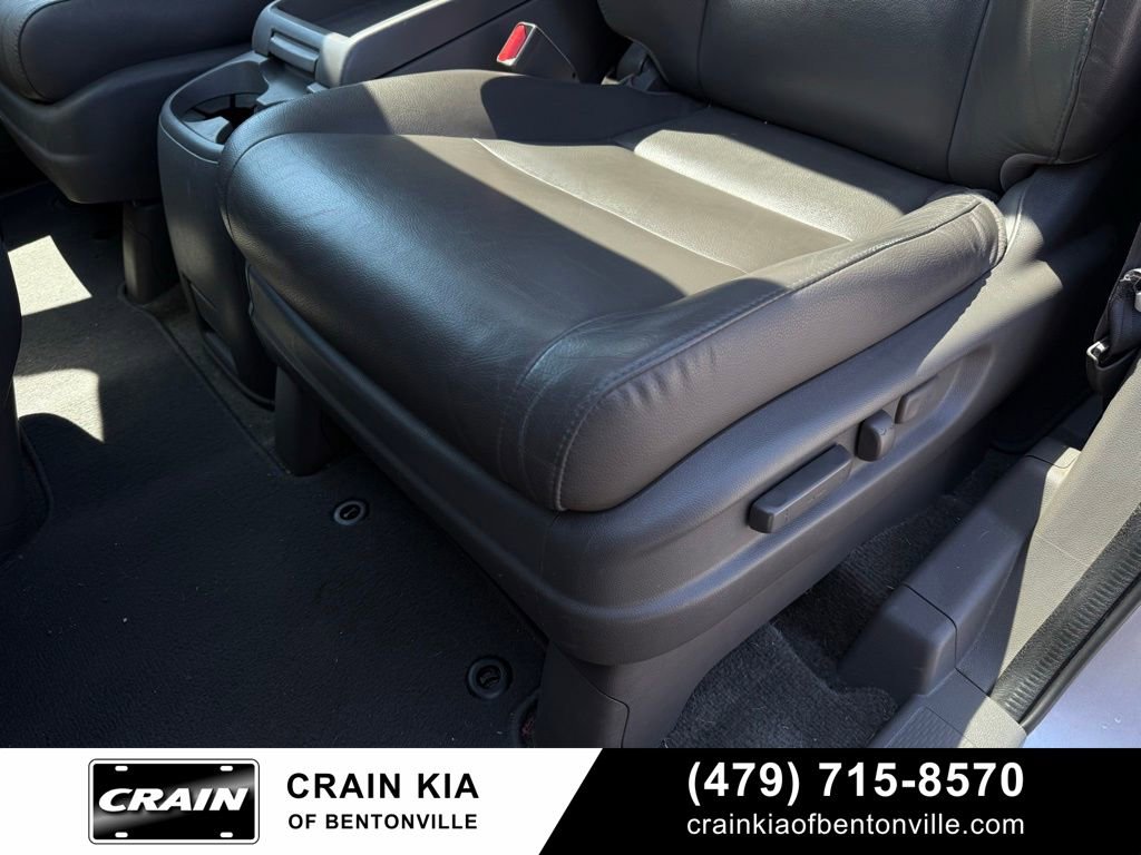 Used 2015 Honda Odyssey Touring image 24