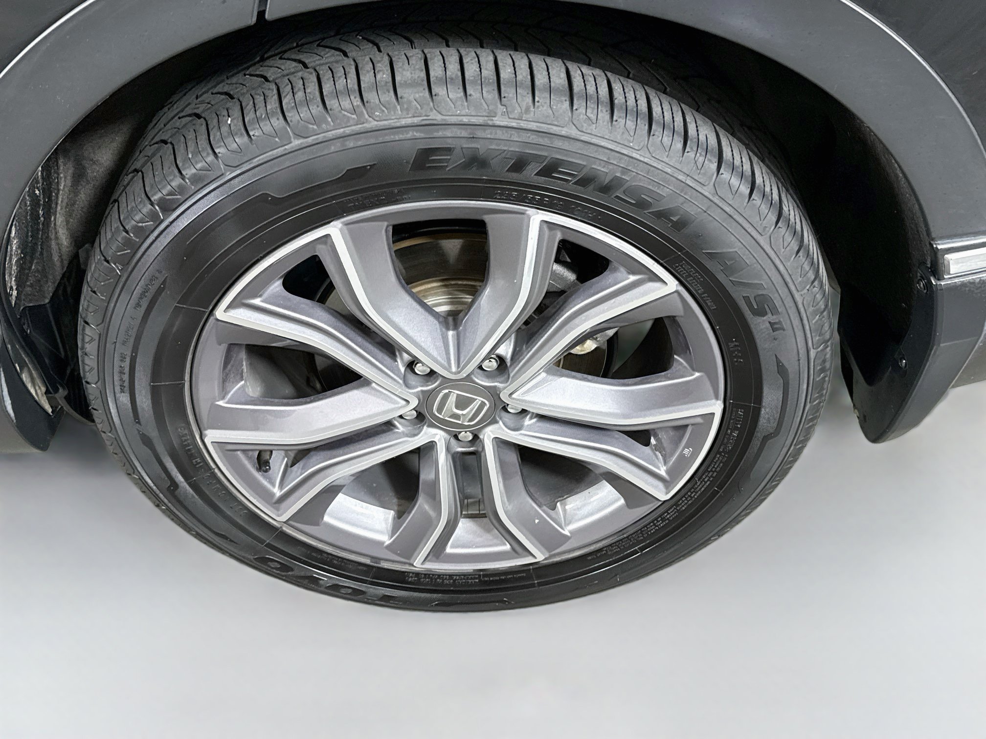 Used 2020 Honda CR-V Touring image 29