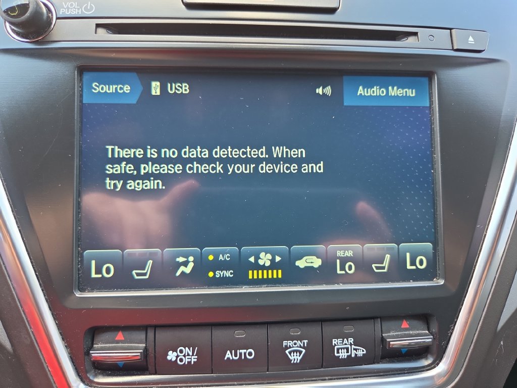 Used 2020 Acura MDX w/ Technology Package AWD/4WD image 39
